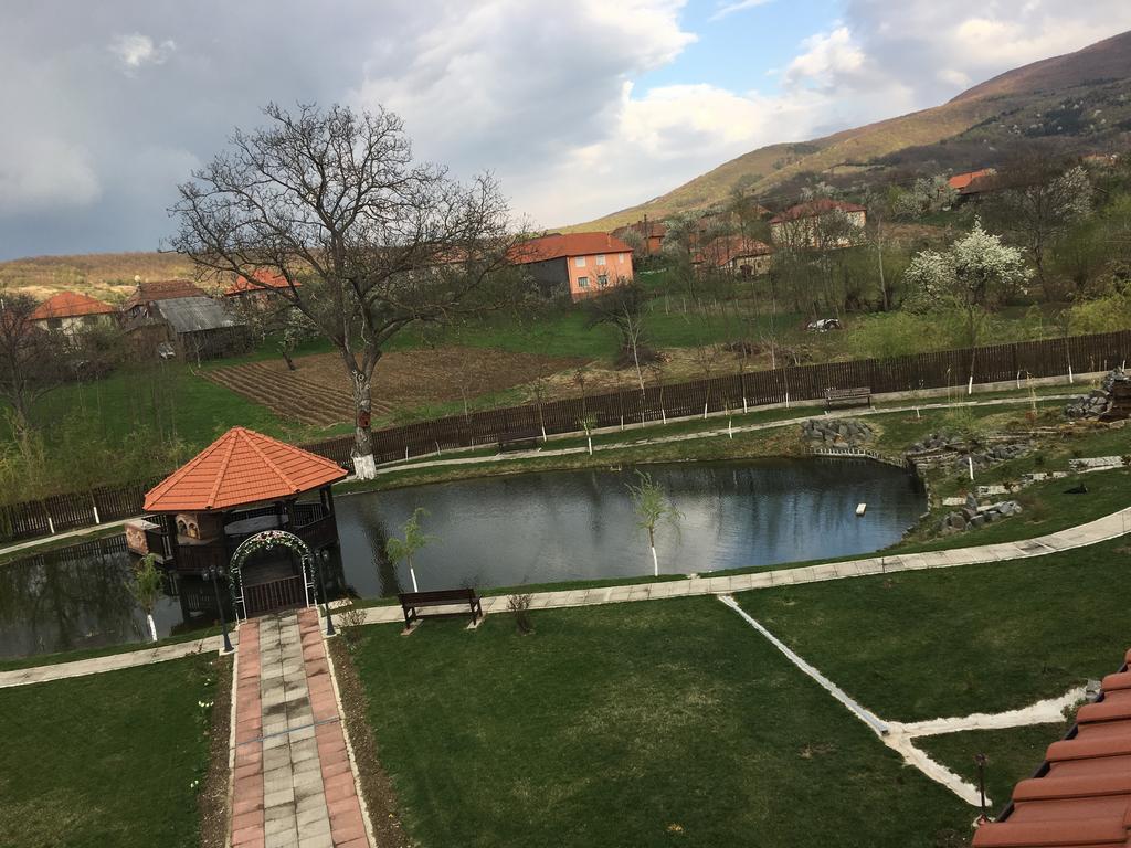 Pensiunea Amurg Mesesenii de Sus Exterior photo